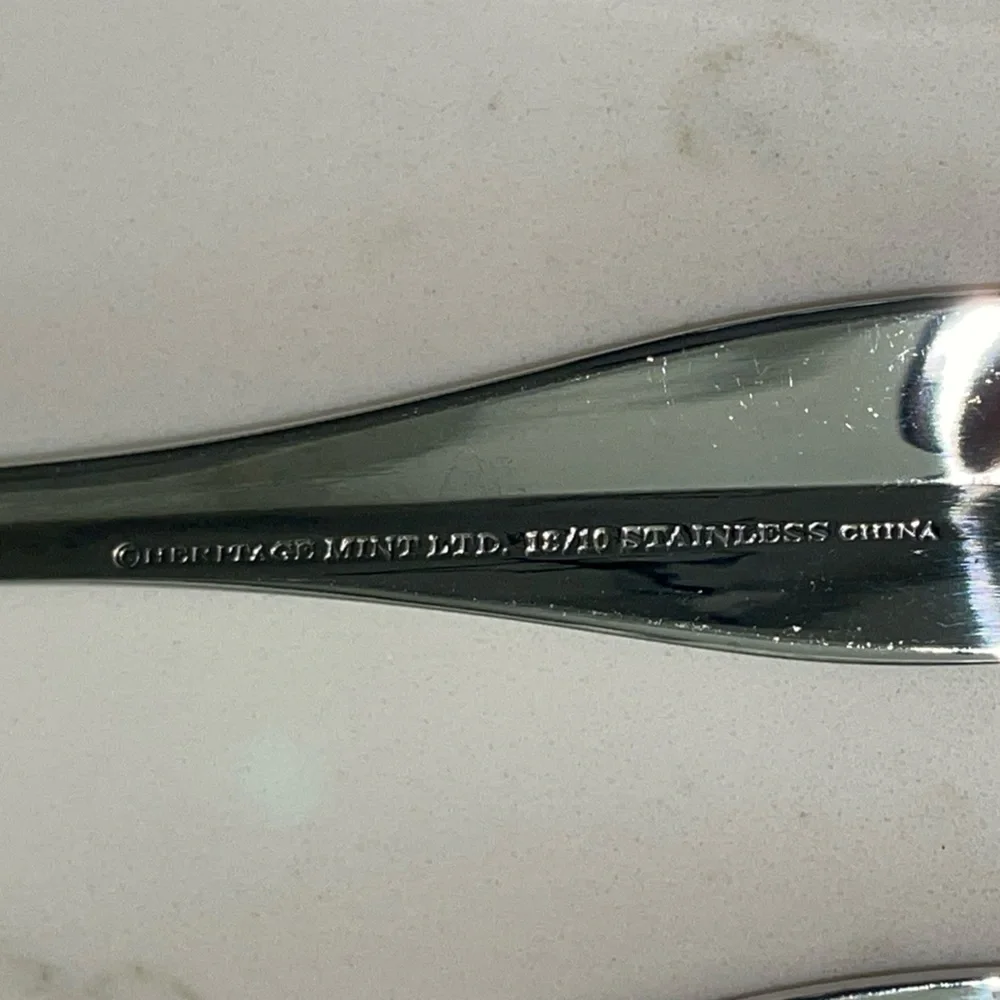 Heritage Mint LTD. 18/10 Stainless SERVING SET‎ Spoons and Fork Set of 3